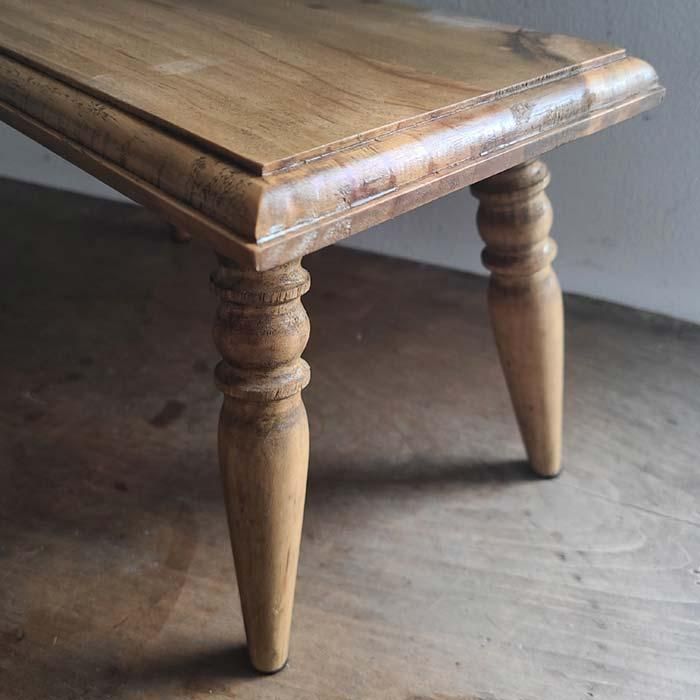 木製ディスプレイテーブル・ディスプレイ台・ミニテーブル | 旅する