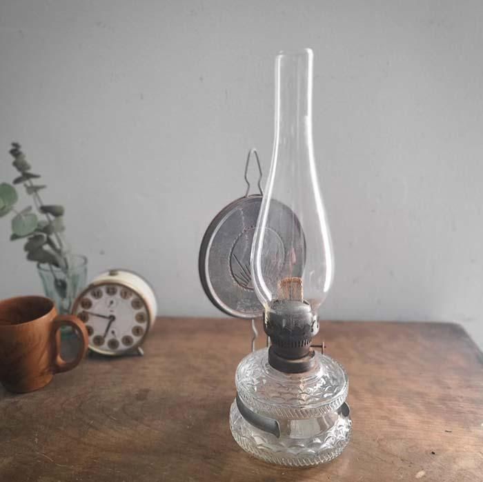 ドイツ蚤の市・古道具・ブロカント・アンティーク調・オイルランプ