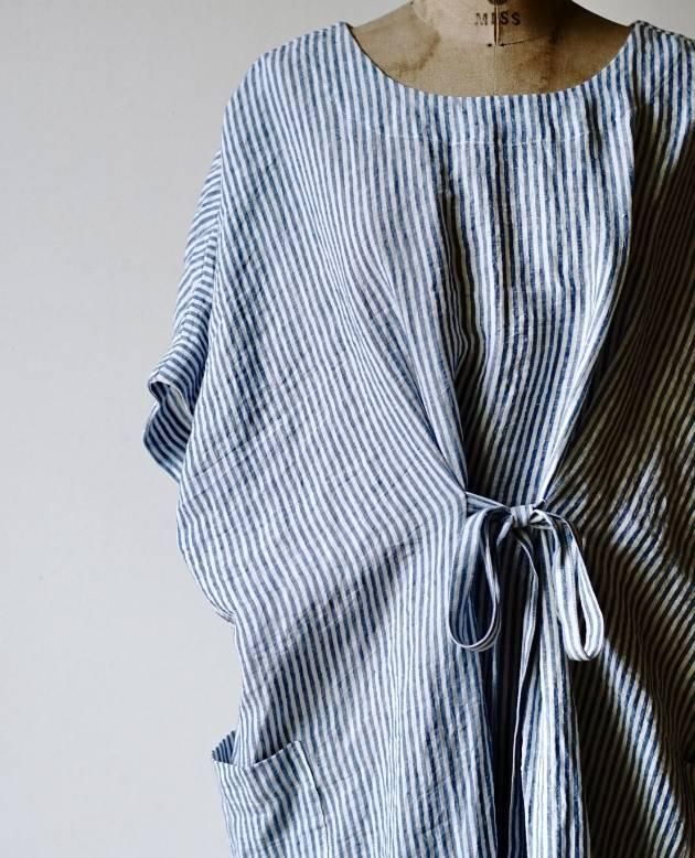 NON-SLEEVE / blue stripe linen｜割烹着kapoc（カポック）公式