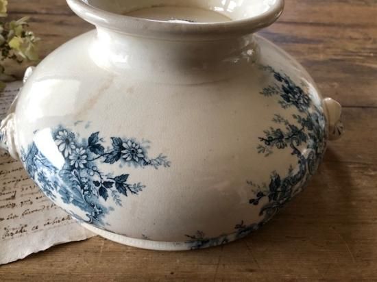 フランス/ショワジー・ル・ロワ（CHOISY LE ROI）POMPADOUR