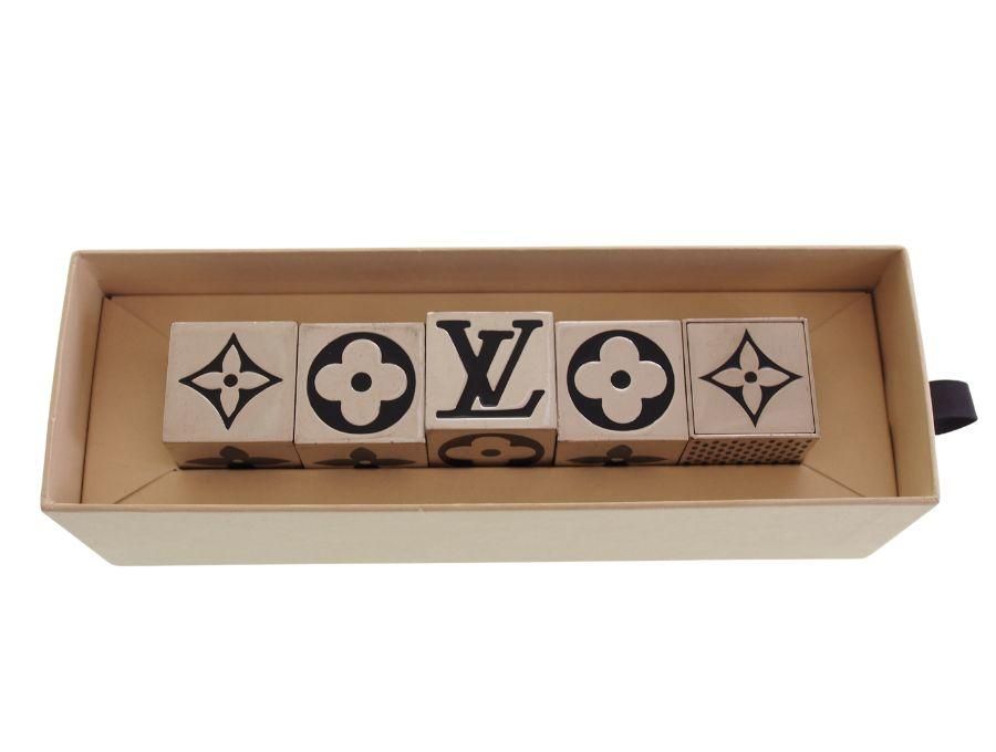 ☆正規ルイヴィトン キューブゲーム 2011年限定ノベルティ 型番M99454