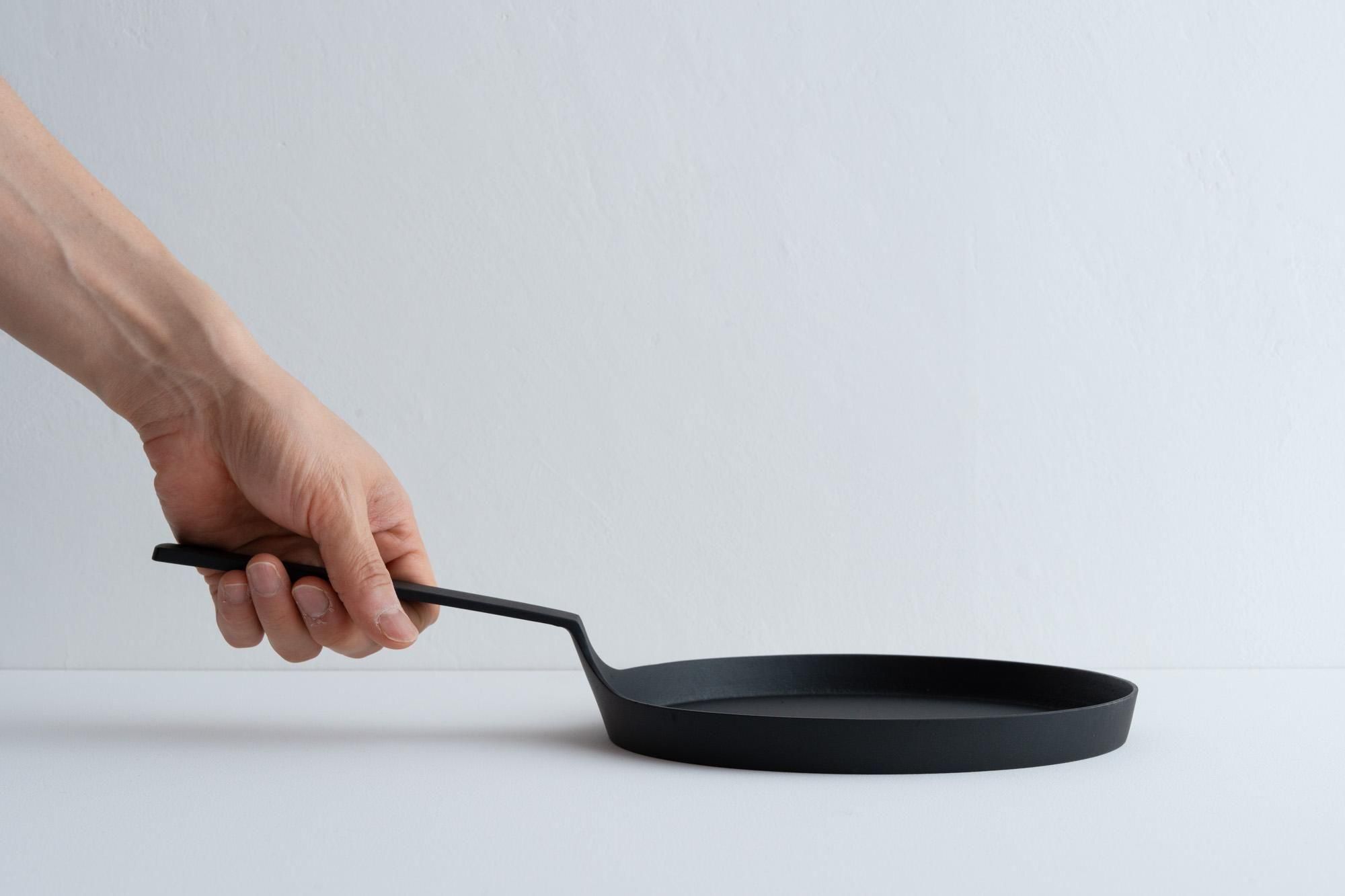 シャロウパン｜釜定｜盛岡南部鉄器｜紡ぎ舎（つむぎや）