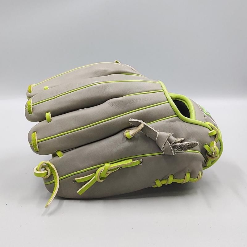 クリーニング済み 】 YGS 軟式グローブ / 内野手用 型付け済み