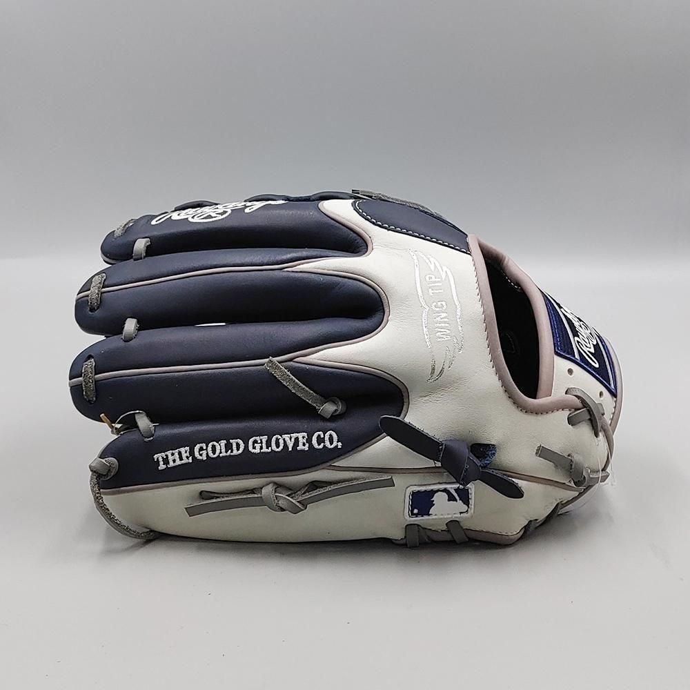 新品】 ローリングス 軟式グローブ / 内野手用 (ヤンキース・モデル