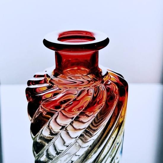 薔薇色のオールドバカラ バンブーの香水瓶 大#26【1916年】 - Baccarat