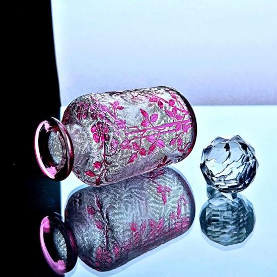 花のオールドバカラ エグランチエの香水瓶#40【1916年カタログ】ピンク