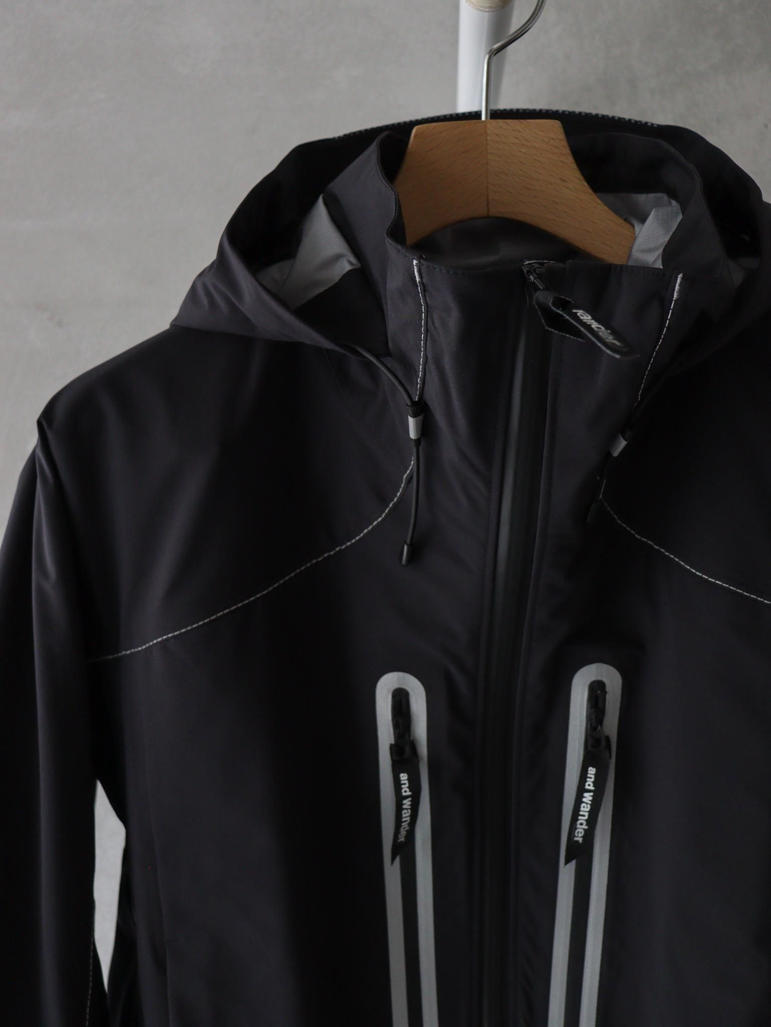 and wander（アンドワンダー）PERTEX SHIELD rain jacket / BLACK 公式