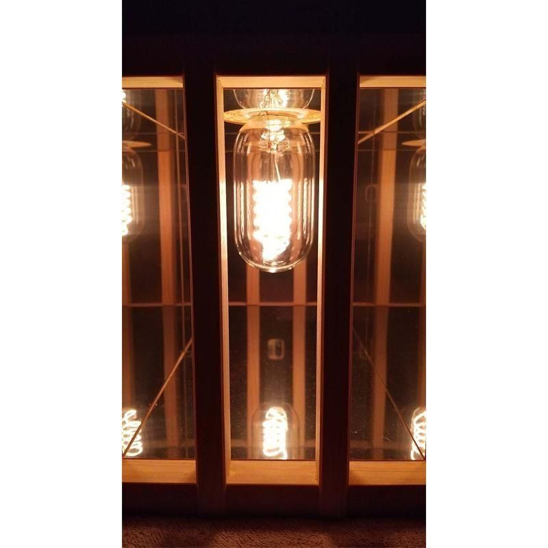 クォンタムヒーリング卓上ライト 正規代理店|可視光線と共振する、生命