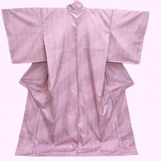 大島紬 手織り本場大島紬 色泥染 大山謹製 矢羽根に小花 カジュアル