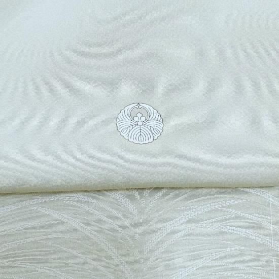 色無地 大王松 柳鼠色 皇室御用達 北出与三郎 三つ紋 無絵羽訪問着 式