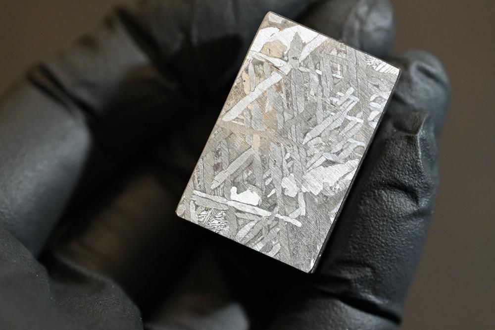 アルタイ隕石 (Aletai meteorite)