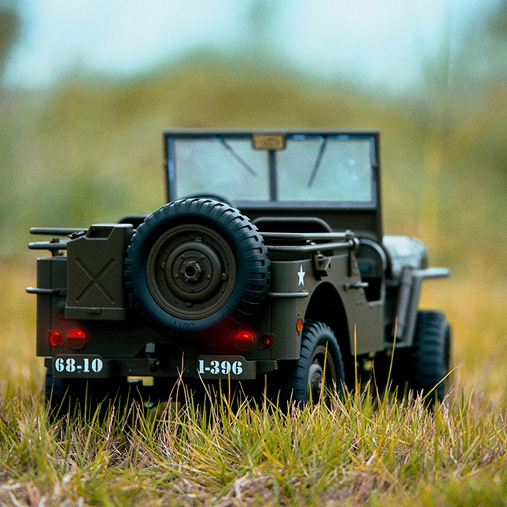 JJRC C8815 RTR 1/10 2.4G 4WD RC Car Willys Military Truck Off-Road