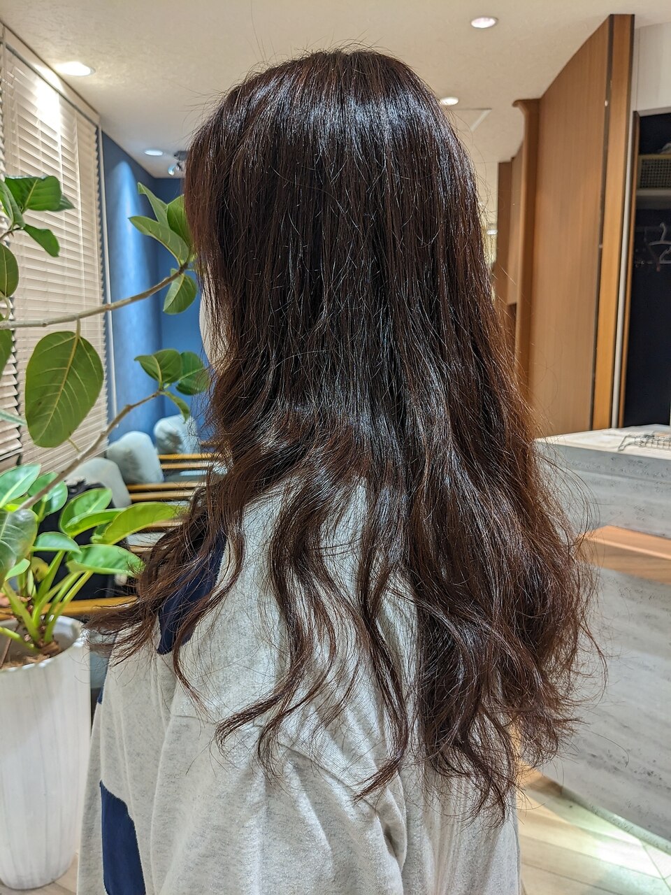 20代30代40代大人可愛いデジタルパーマナチュラルくせ毛風ロング