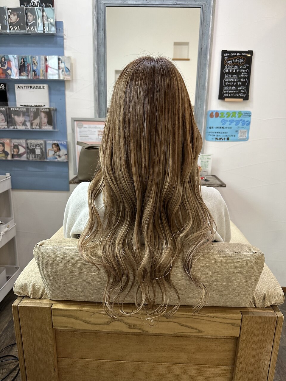 wカラー＋6dエクステ80本：L202360485｜ファミーユ(famille)のヘア