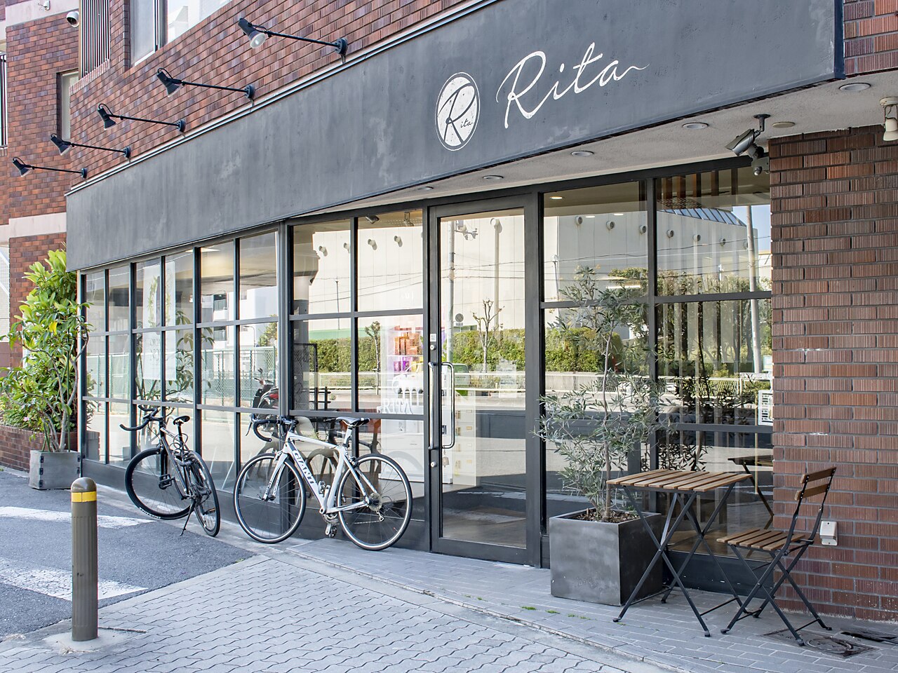 リタ(Rita)｜ホットペッパービューティー