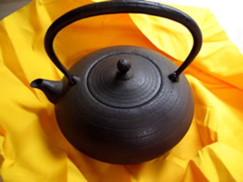 b782、南部盛岡 南部鉄瓶 鉄分補給 お湯を円やかにする 健康効果 南部