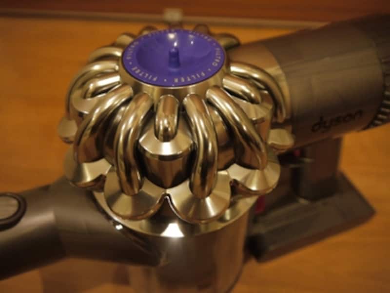 コレ一台でOK！コードレスクリーナー ダイソンDC62 [掃除機