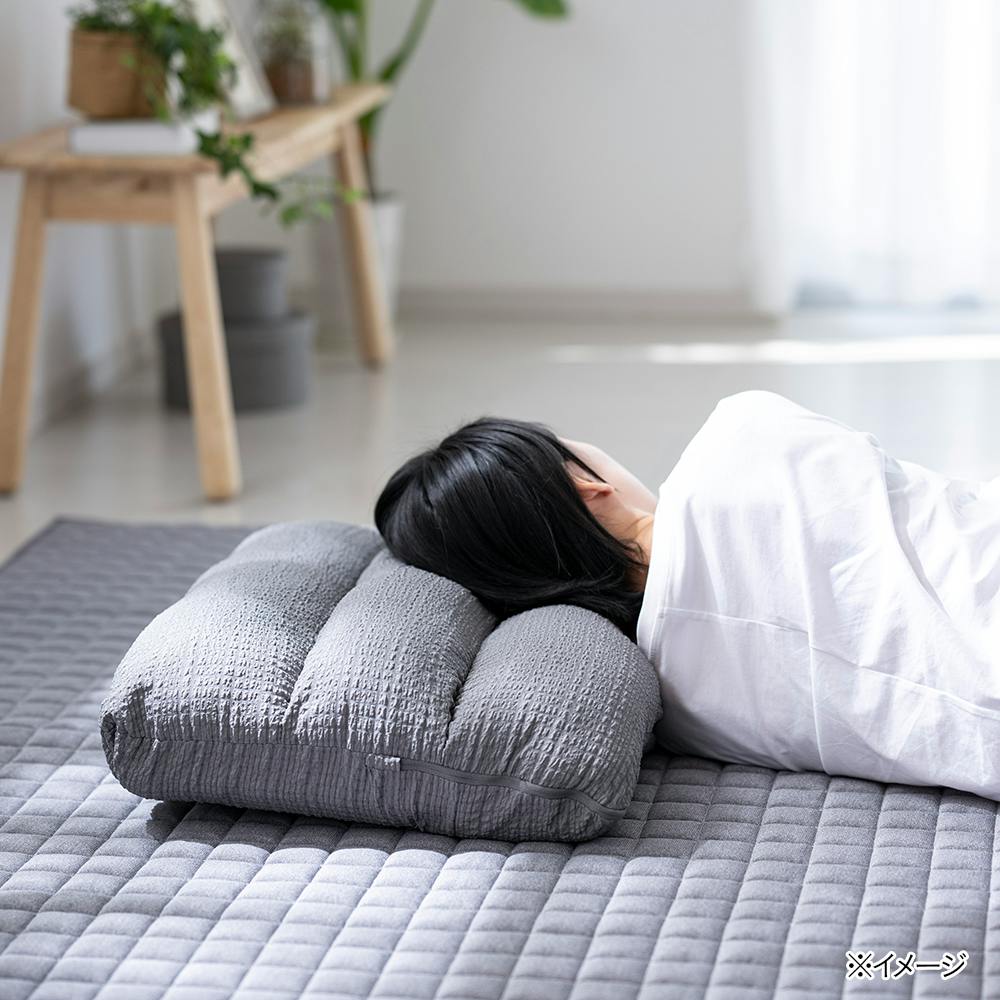 枕にもなる背もたれイス Lepoco アイン グレー 幅58cm 奥行36～41cm 高