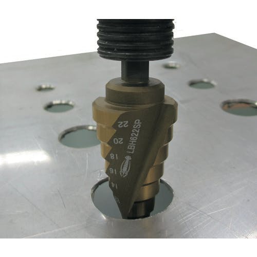 CAINZ-DASH】ロブテックス スパイラルステージドリル 9段 4－12