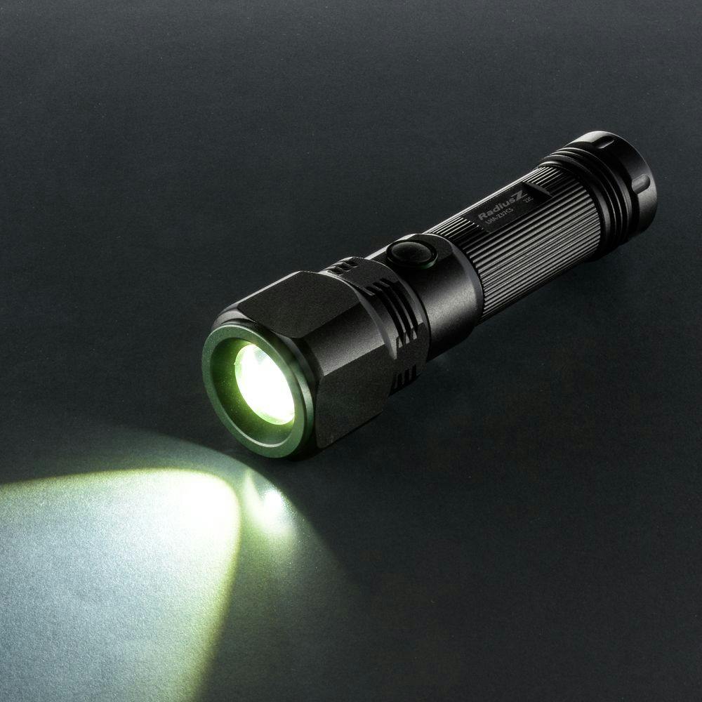 LEDズームライト ラディウス 370ルーメン LHA-Z37C5 | 懐中電灯