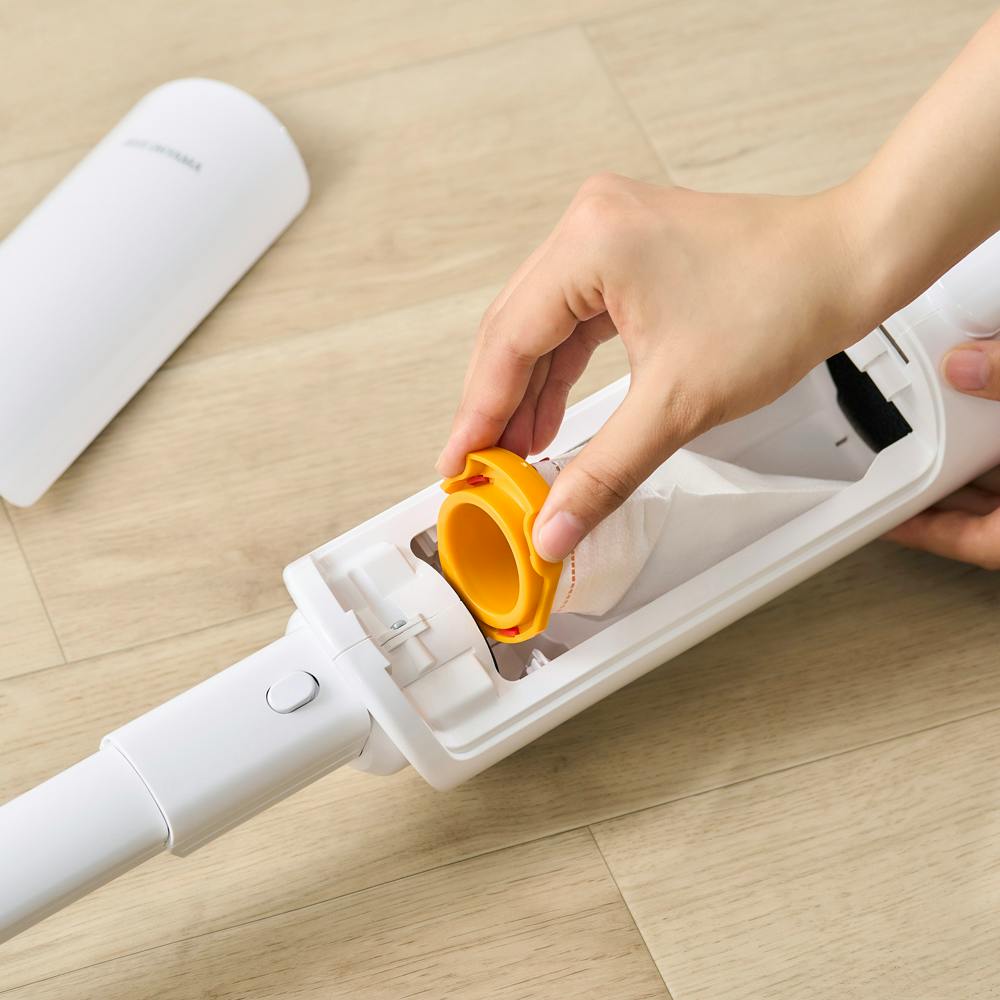 アイリスオーヤマ 充電式紙パックスティッククリーナー SBD-77P-W