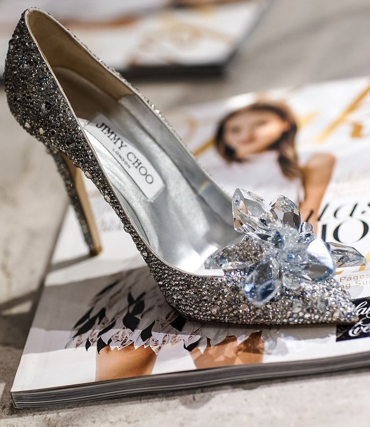 憧れのジミーチュウのウェディングシューズ | marry[マリー]