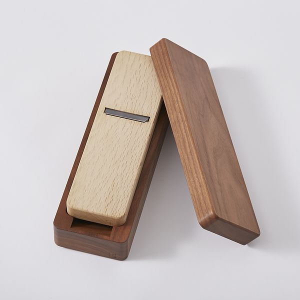 台屋/鰹節削り器 ウォルナット×別注青紙 -削りたてを家庭で手軽に