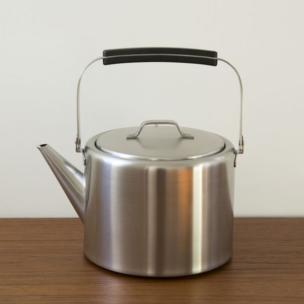 工房アイザワ/ストレートケトル 2.0L マット -細い注ぎ口でコーヒーも