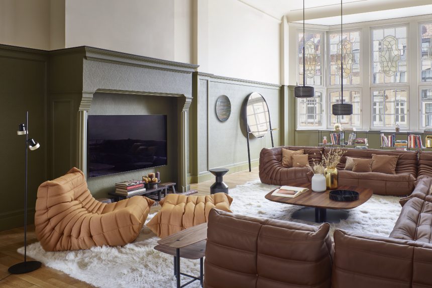 高密度ウレタンフォームを組み合わせたリーン・ロゼのアイコンとも