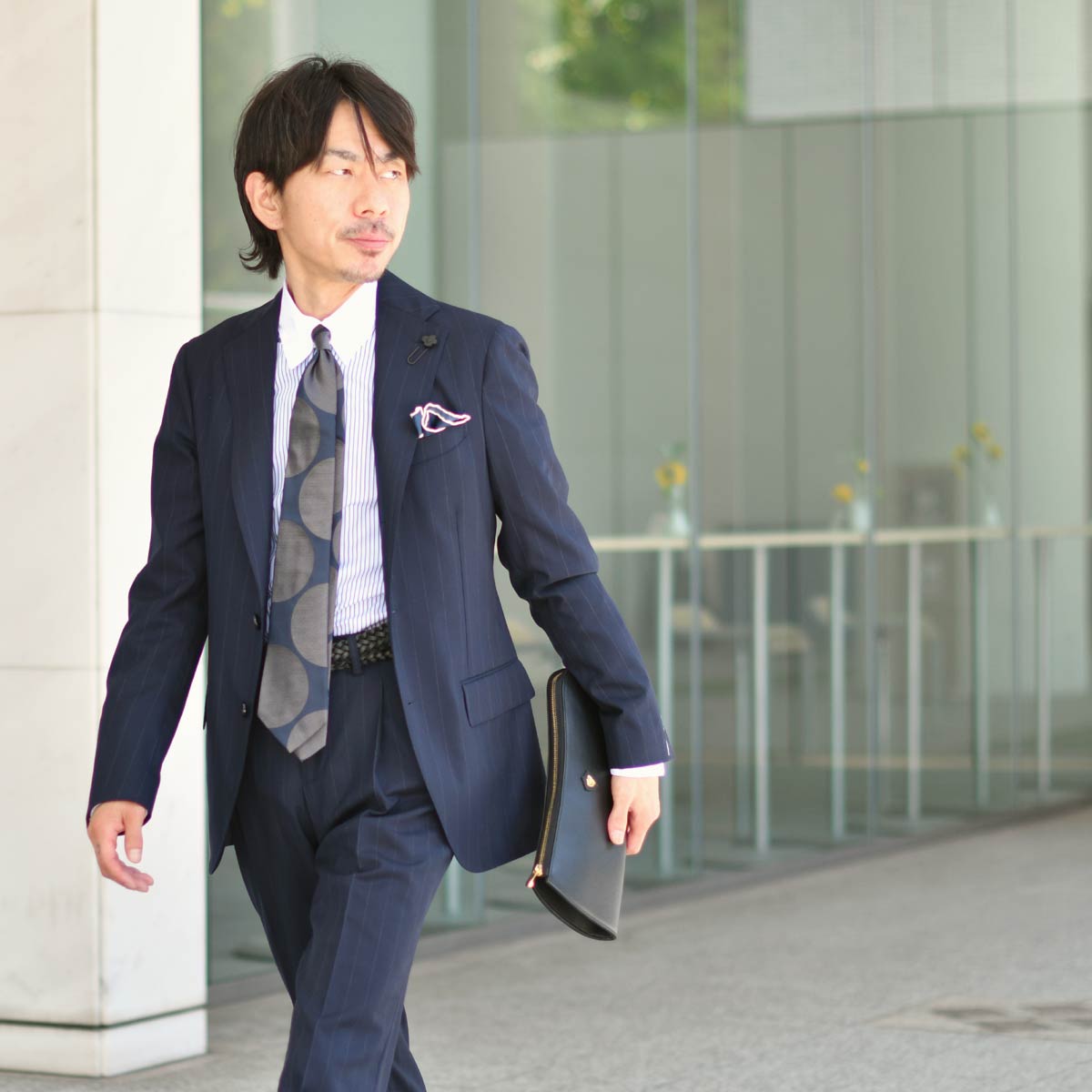 基本のネイビースーツ！LARDINI【ラルディーニ】 – CINQUECLASSICO