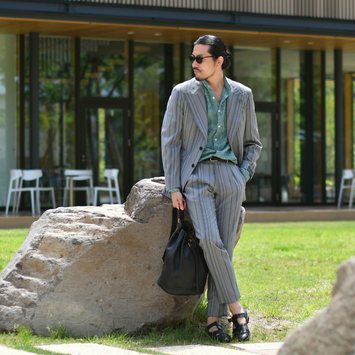 ドレスダウンでスーツを楽しみましょう！～Gabriele Pasini