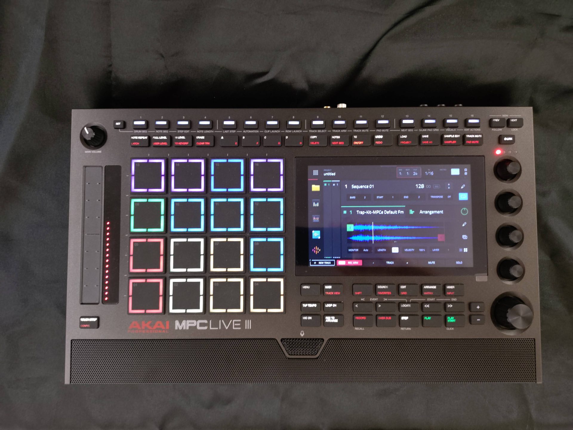 MPC LIVEⅢ レビュー！MPCeパッド含めた新機能のポイントをご紹介