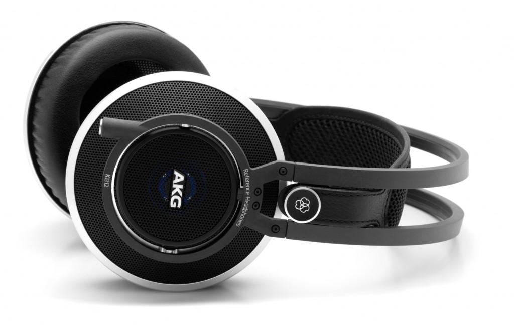 AKG_K812_Studio_Headphones_1-