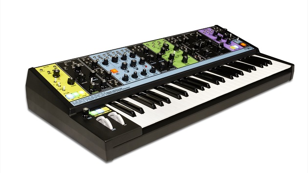 MOOG Matriarch | パッチング可能な4ボイスパラフォニック・アナログ