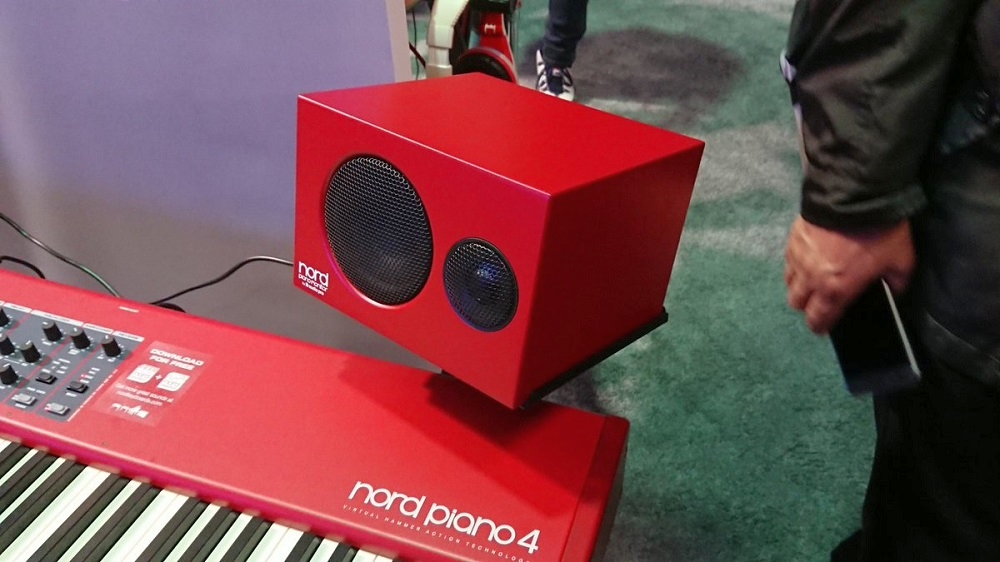 Clavia Nord Piano Monitor | Nord Piano に最適なモニタースピーカー