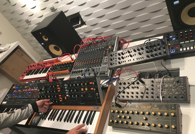 Behringer（ ベリンガー ）POLY D を筆頭にハードシンセが大集結