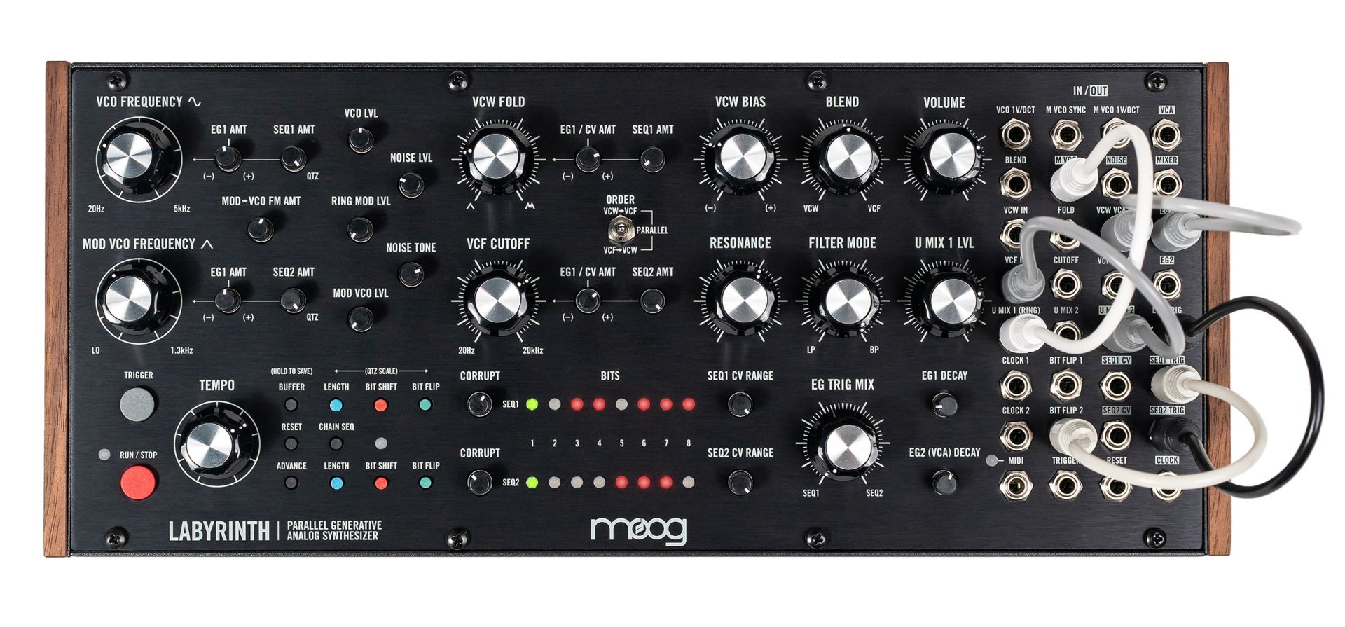 Moog Labyrinth | 西海岸スタイルのセミモジュラーシンセサイザー