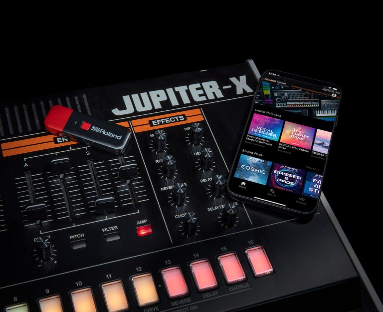 TASCAM Portacapture X8 | カラータッチパネルディスプレイ搭載