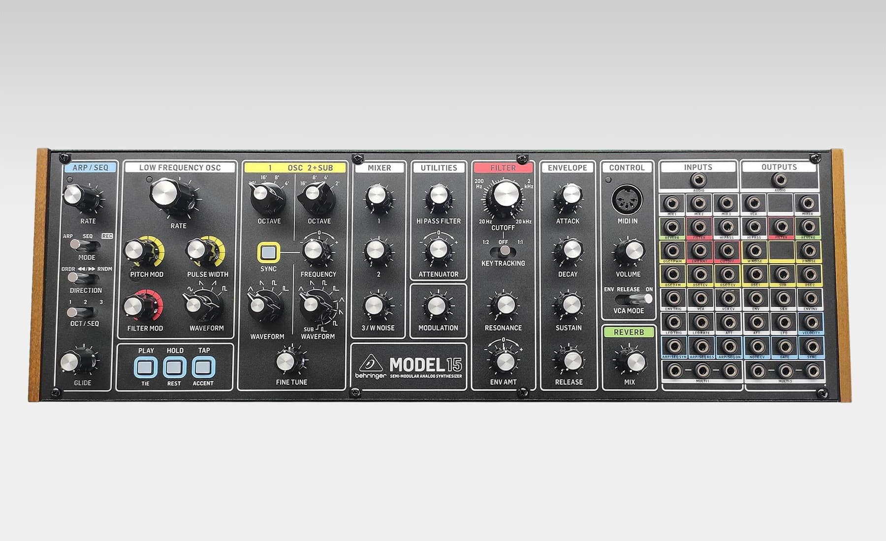 Behringer ” The Model 15 ” | Moog「Model 15」の回路をベースにした