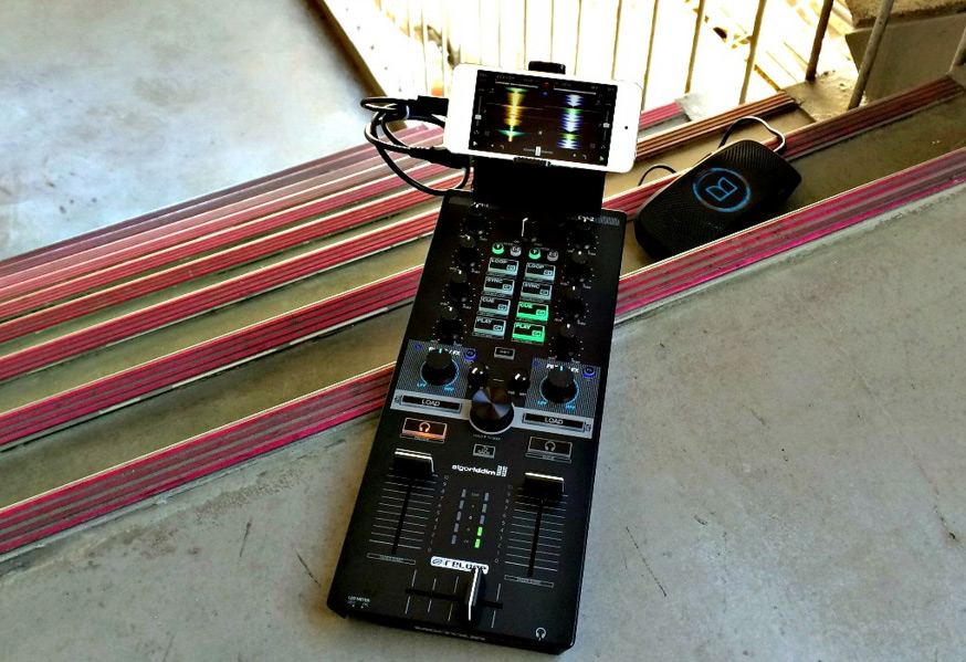 野外でのDJに最適！RELOOP MIXTOUR for djay2 | Digiland（デジランド）