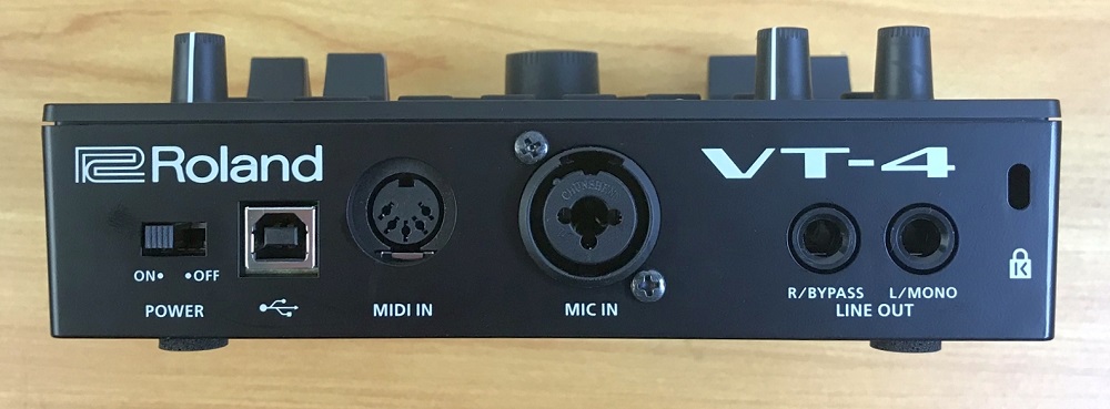 Roland VT-4 | ケロケロ、ボイスチェンジも自由自在！電池駆動可能で