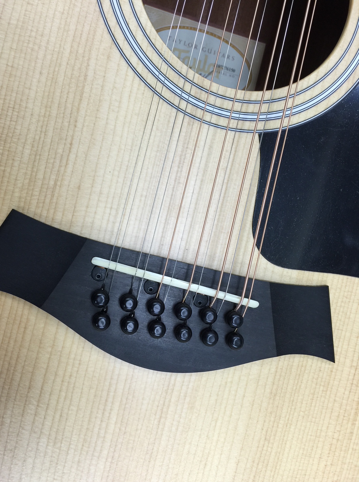 強敵現る！！レフティ改造の巻 - ギターリペアブログ｜島村楽器のリペア