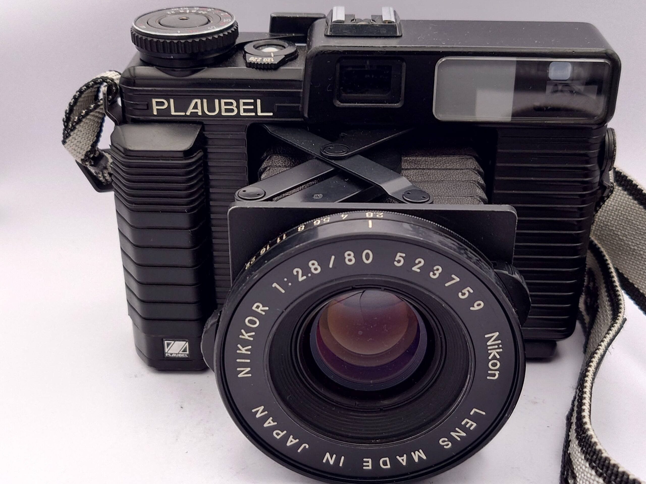 150,000円買取】PLAUBEL Makina 670カメラ買取実績を公開中！｜イン