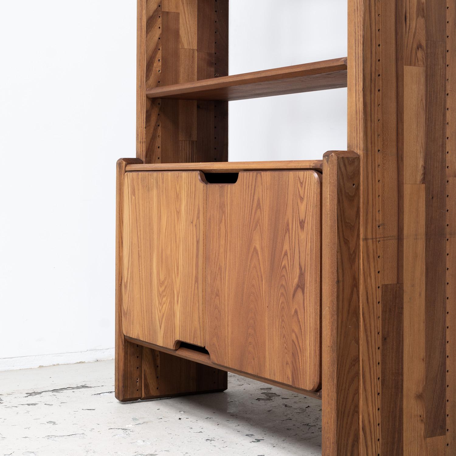 PIERRE CHAPO – Bookcase model 'GO' - Objet d' art