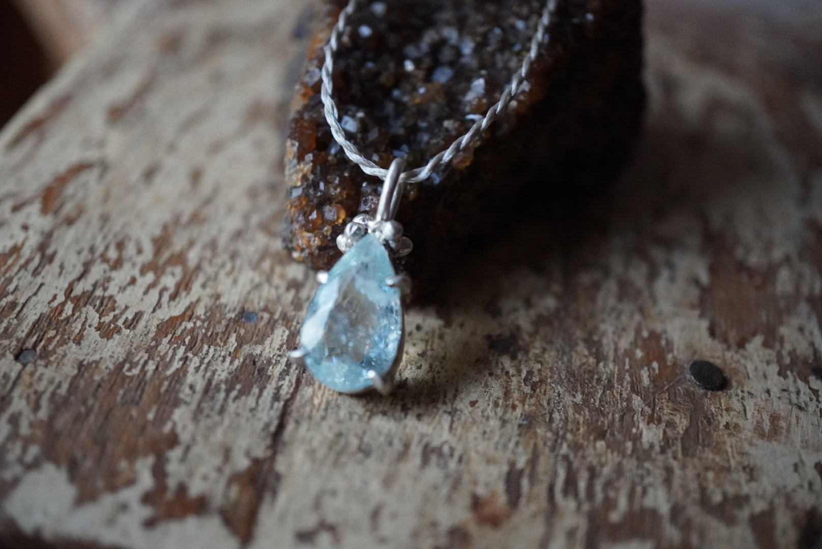 シンデレラアクアマリンのペンダントトップ – insula international