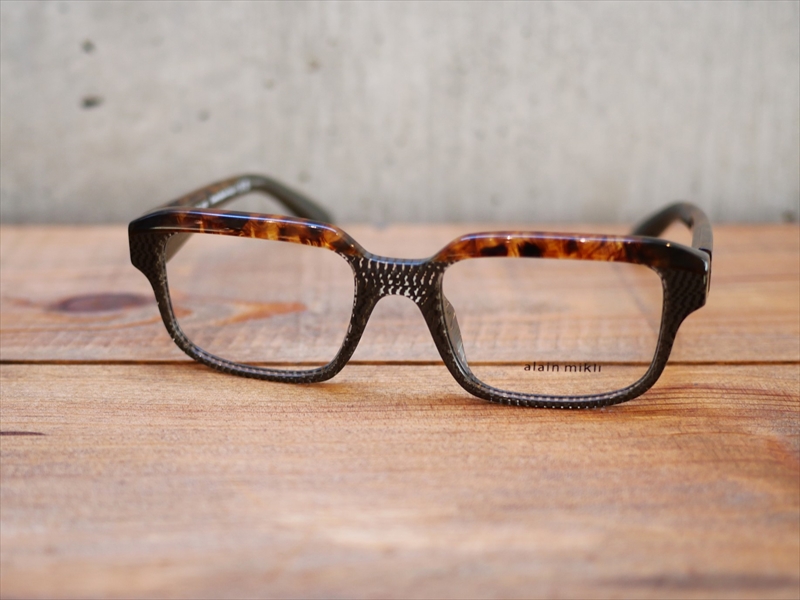 alain mikli / アラン ミクリ】新生 alain mikli / アラン ミクリ の