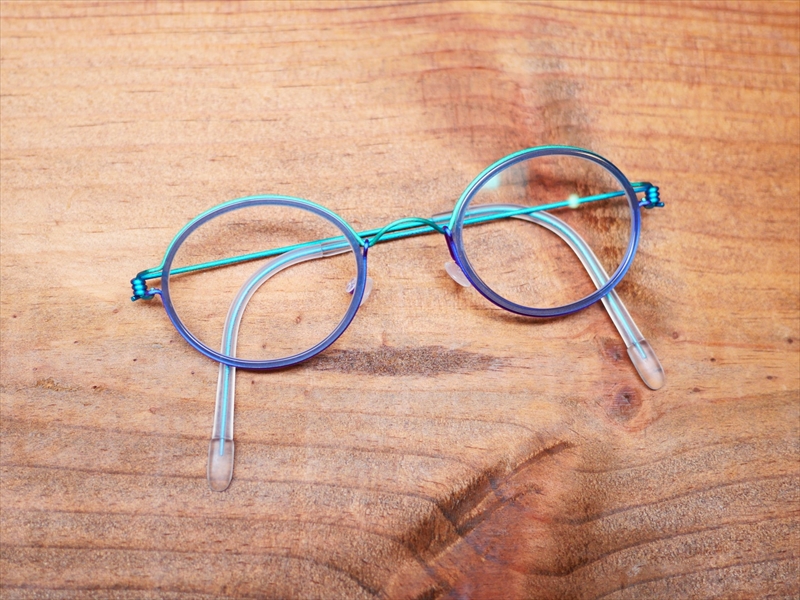 入荷情報 】LINDBERG ( リンドバーグ ) のリム・シリーズの子供用