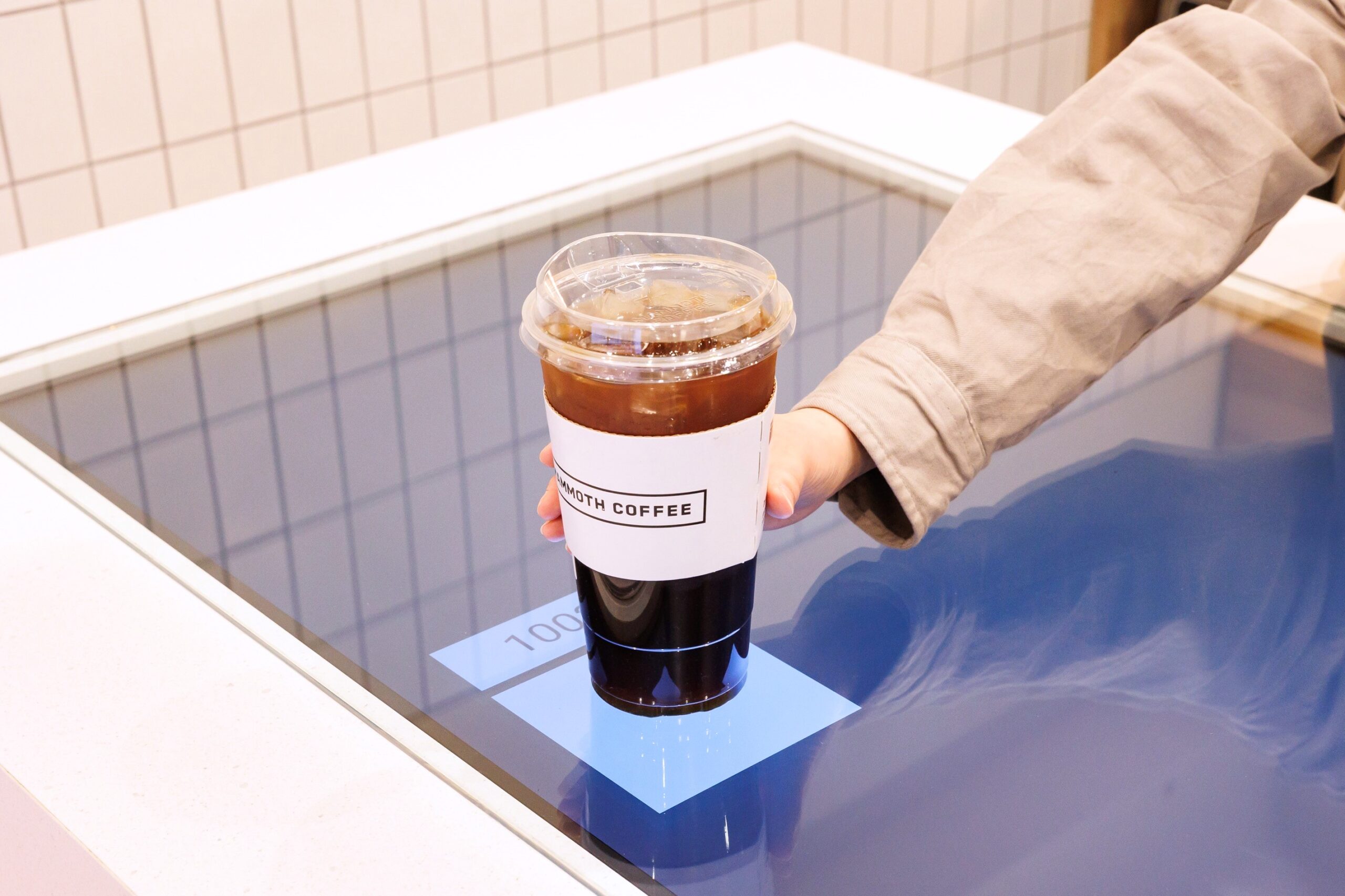 驚きの大きさとリーズナブル価格！ 韓国カフェチェーン「マンモス