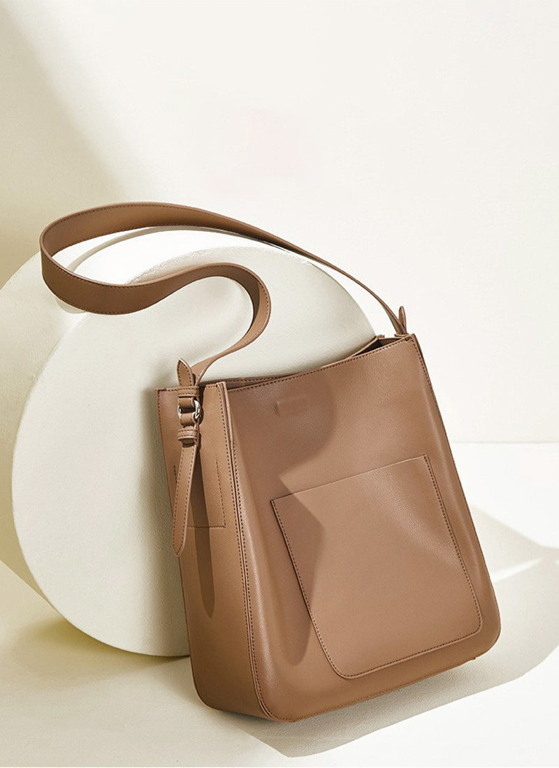 ISOLÉ公式 | トートバッグ 牛革 上品 ISOLE