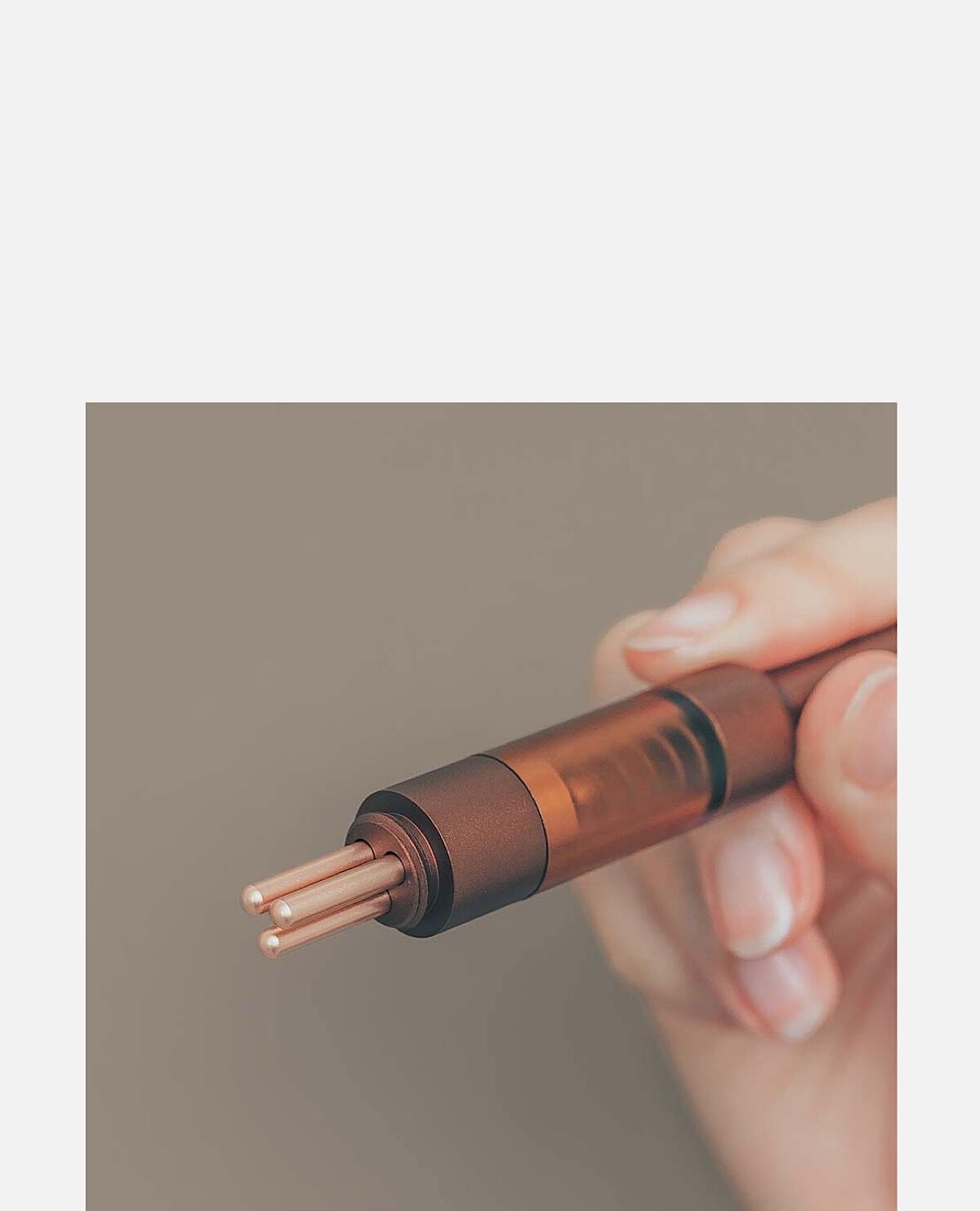 コアフィット フェイスポインター 7TH ディープレッド｜コア